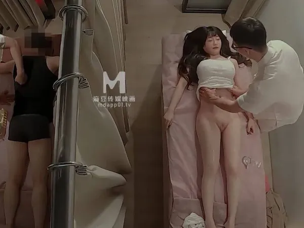 phim sex trai đẹp Dịch vụ mát-xa thiên đường cho các quý cô thiếu thốn tình dục